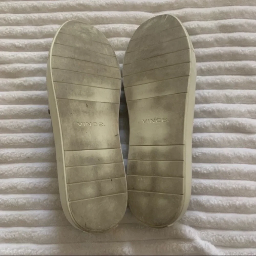 Vince Sneakers